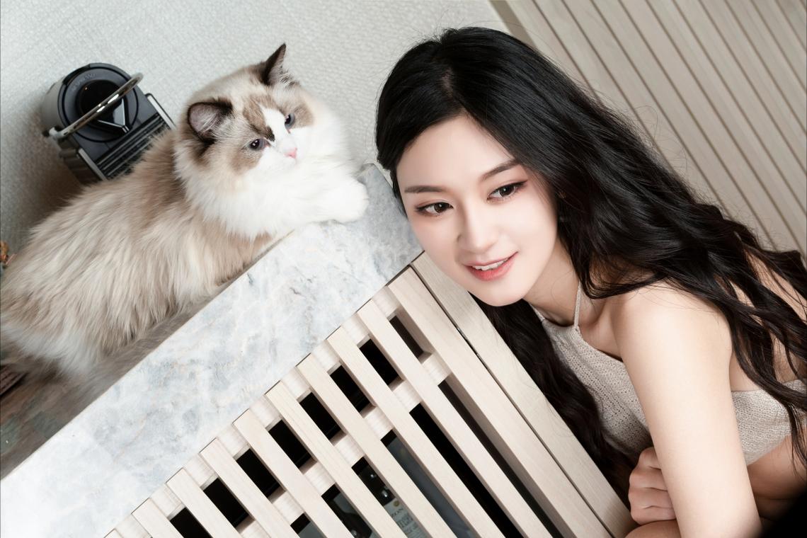 中马互免签证协定生效 厦门口岸出入忙